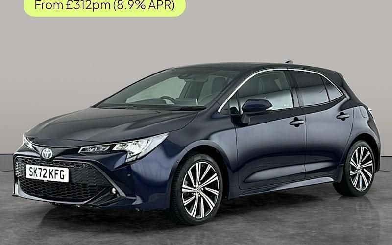 Used Toyota Corolla Design 122 HP (89 kW) 2022 Hatchback