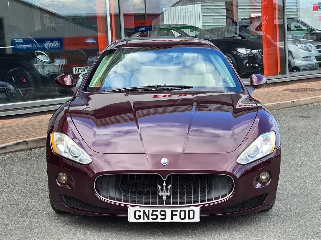 Used Maserati Granturismo 405 HP (297 kW) 2009 Red Coupe