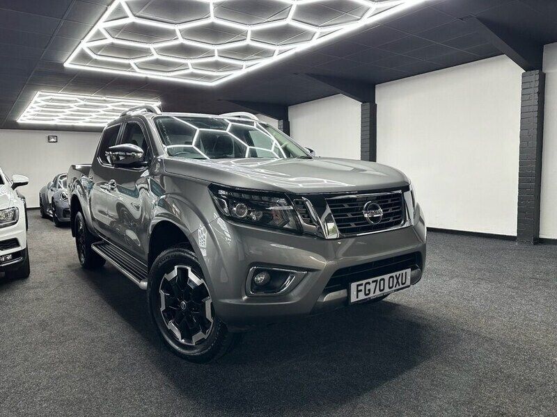 Grey Used 2020 Nissan Navara S Pickup | £17,495 (Good price) - Image 1/4