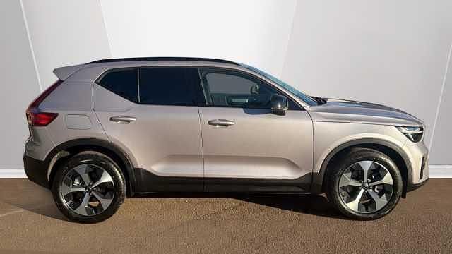 Used Volvo XC40 Plus 194 HP (142 kW) 2026 SUV