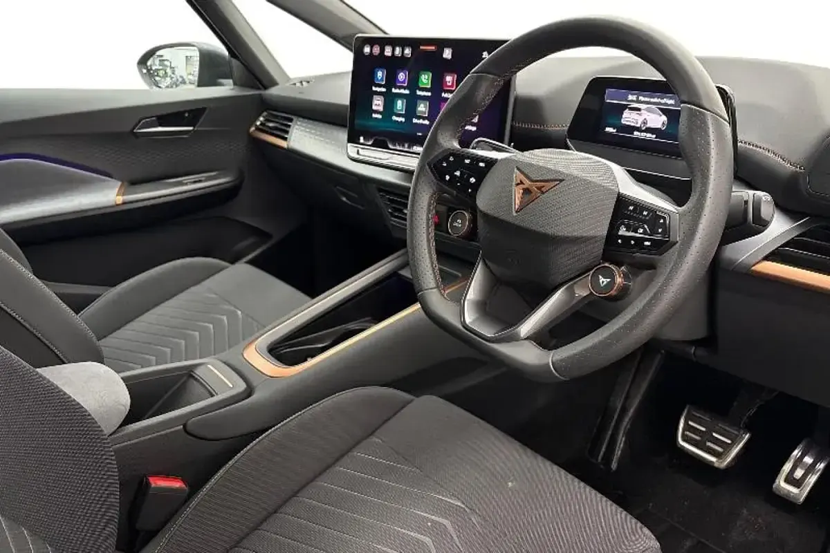 Used Cupra Born e-Boost 169 kW (231 HP) 2025 Black Hatchback