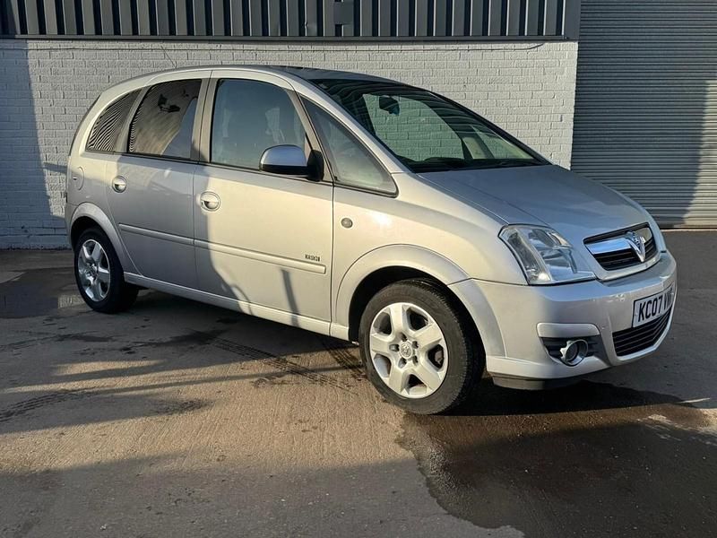 Used Vauxhall Meriva Design Edition 2007 Silver MPV