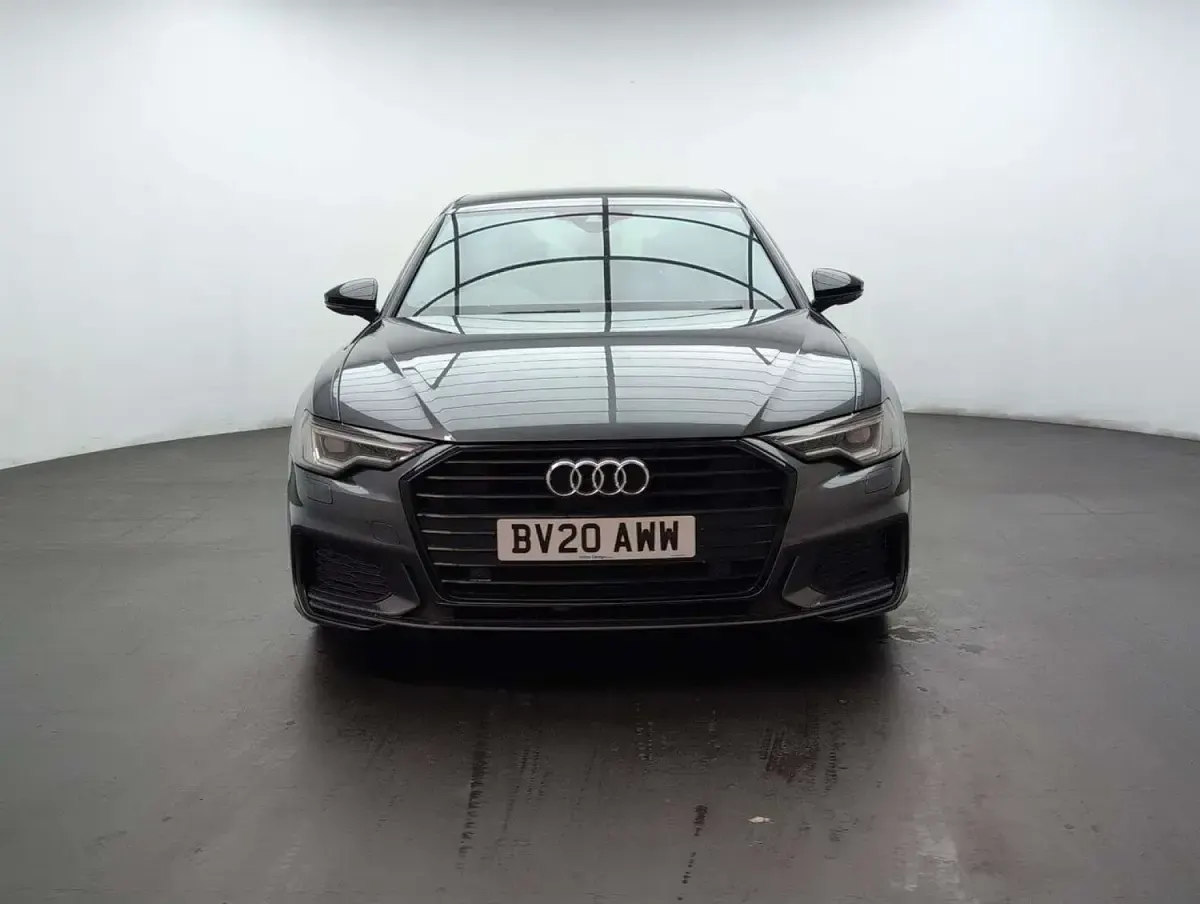 Używany Audi A6 Black Edition 204 KM (150 kW) 2020 Szary Sedan/Limuzyna