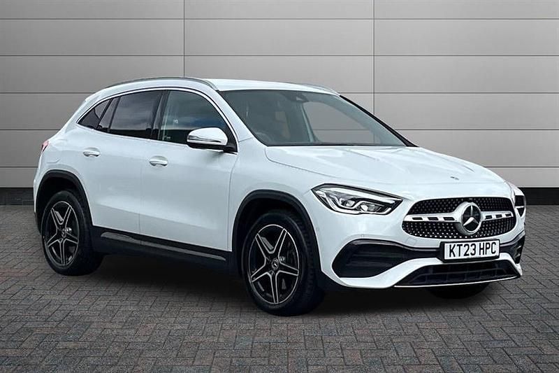 Used Mercedes GLA250 Executive 218 HP (160 kW) 2023 White SUV