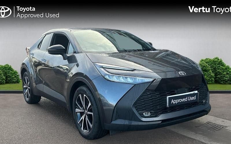 Used Toyota C-HR Design 223 HP (164 kW) 2026 SUV