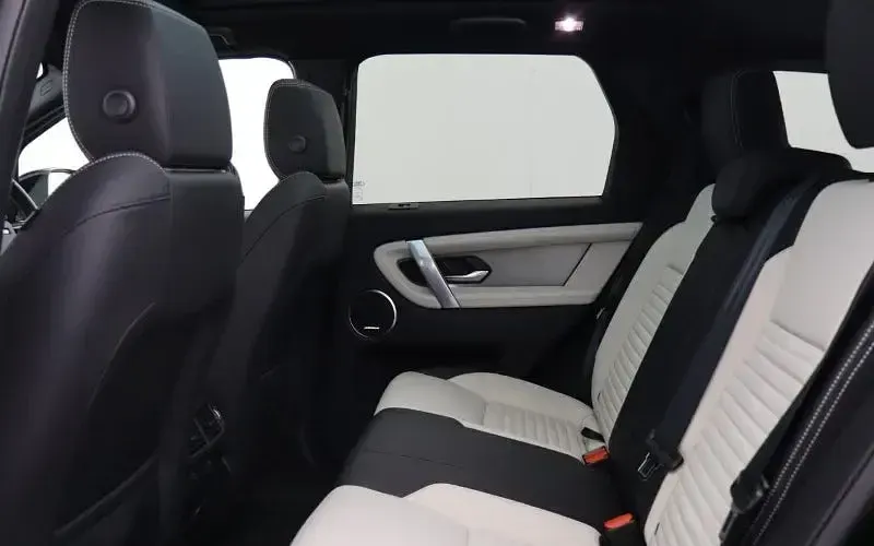 Used Land Rover Discovery Sport SE Dynamic 204 HP (150 kW) 2024 SUV