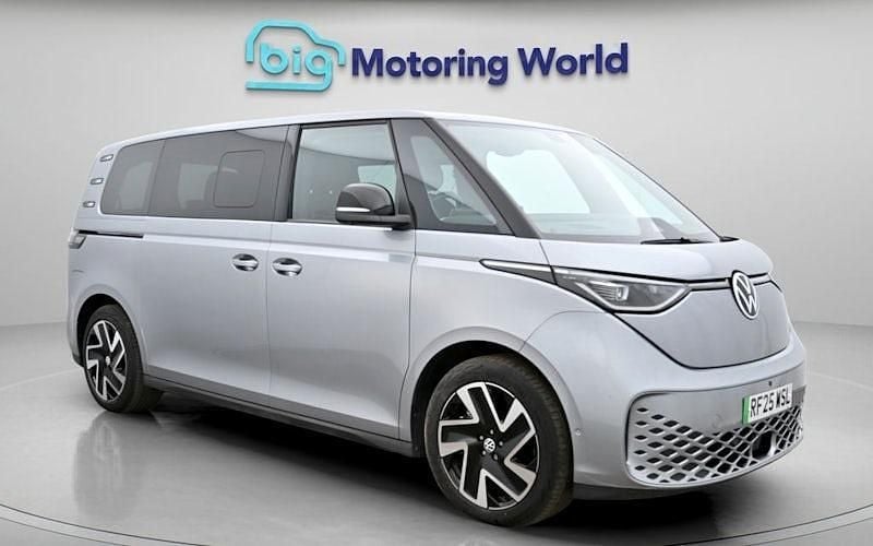 Used VW ID. Buzz Pro 210 kW (286 HP) 2025 MPV