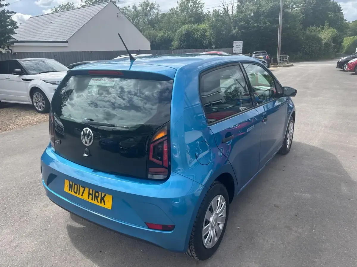 Used VW up! take up! 60 HP (44 kW) 2017 Blue Hatchback