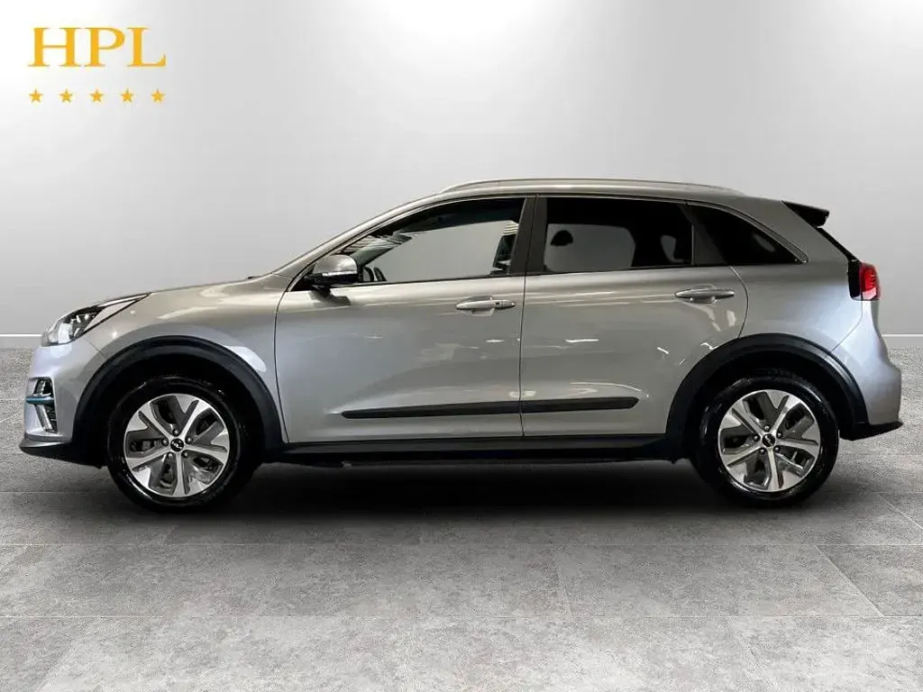 Used Kia e-Niro 147 kW (201 HP) 2022 SUV