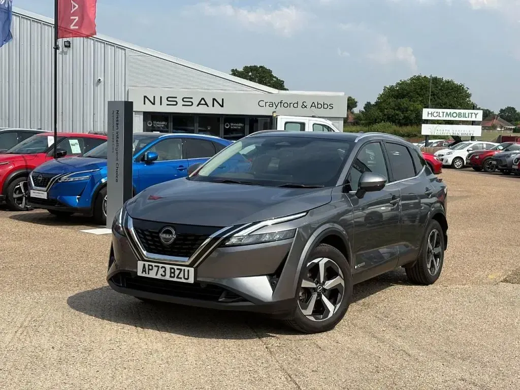 Used Nissan Qashqai N-Connecta 190 HP (139 kW) 2023 Grey SUV