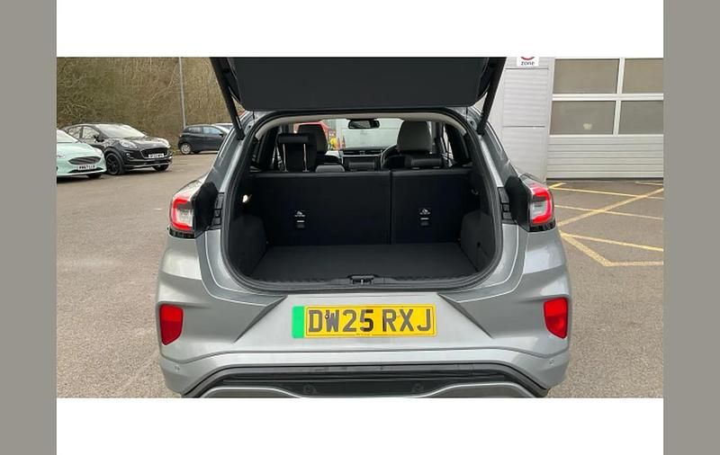 Used Ford Puma Gen-E Premium 122 kW (167 HP) 2025 Silver SUV