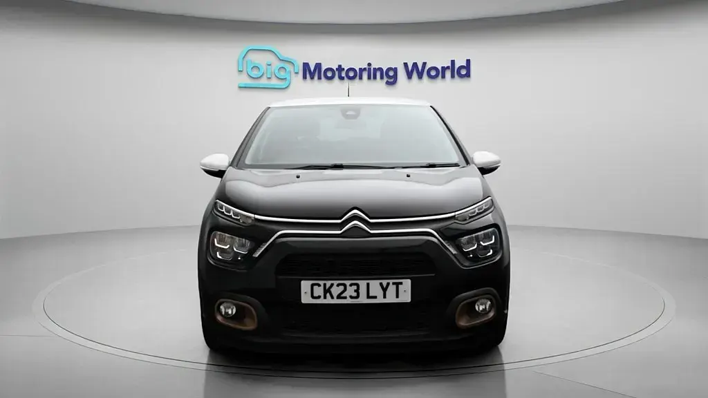 Begagnad Citroën C3 PureTech 83 HK (61 kW) 2023 Svart Halvkombi