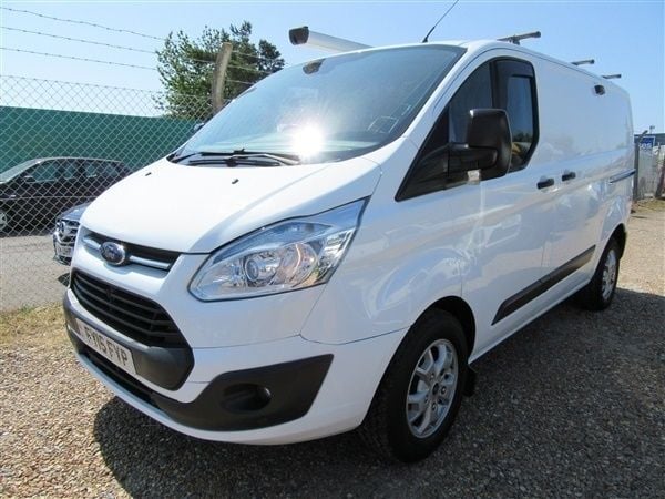 White Used 2015 Ford Transit Custom | £5,995 (Super price) - Image 1/1