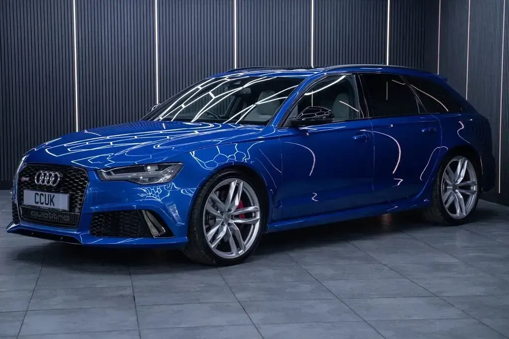 Used Audi RS6 Performance 2017 Blue Estate