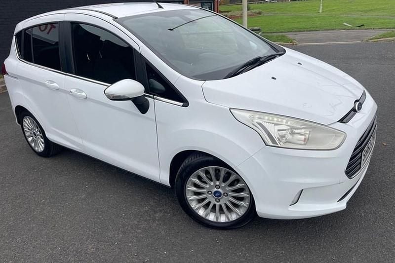 White Used 2013 Ford B-MAX Titanium MPV | £3,490 (Fair price) - Image 1/1
