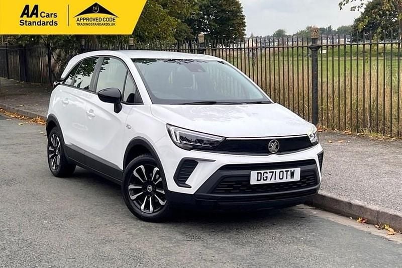 White Used 2021 Vauxhall Crossland S SUV | £10,295 (Good price) - Image 1/1