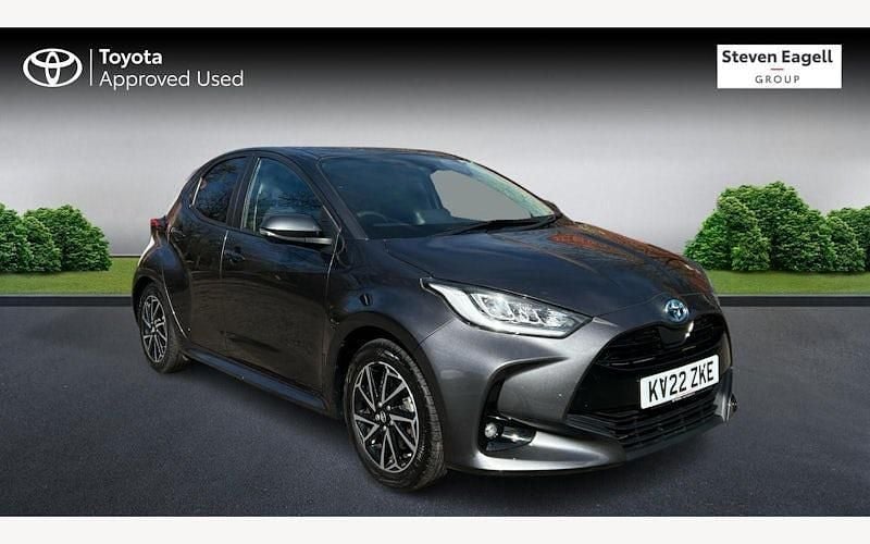 Used Toyota Yaris Hybrid Design 116 HP (85 kW) 2026 Hatchback