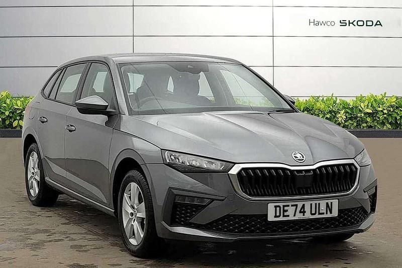 Graphite grey metallic Used 2025 Skoda Scala SE Hatchback | £18,995 (A bit pricey) - Image 1/4