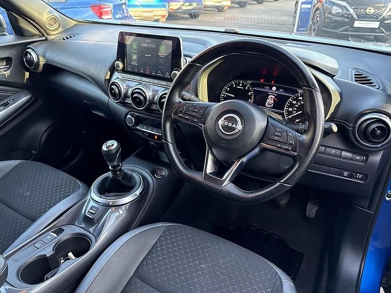 Used Nissan Juke N-Connecta 2023 Blue SUV