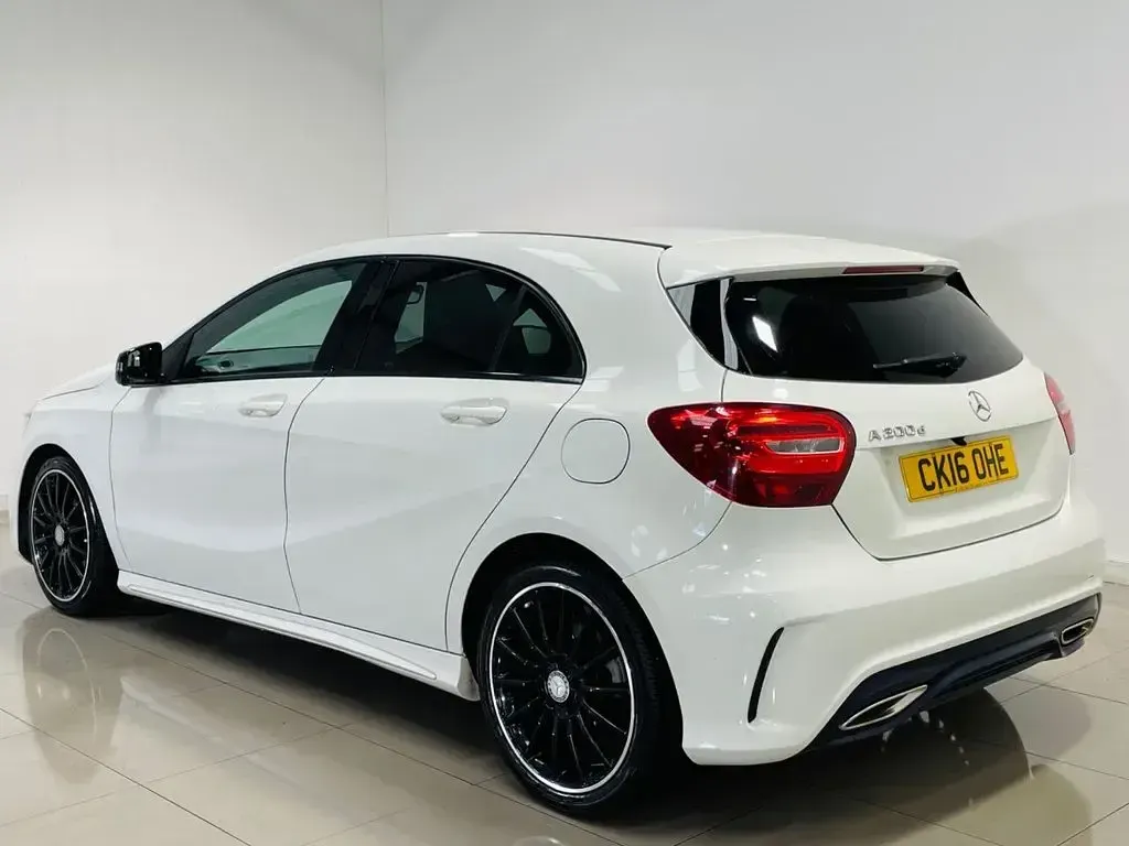 Used Mercedes A200 AMG line 136 HP (100 kW) 2016 White Hatchback