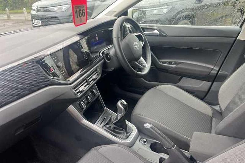 Used VW Polo 95 HP (69 kW) 2025 Hatchback
