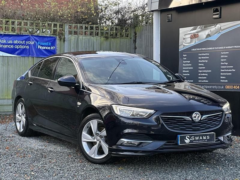 Blue Used 2017 Vauxhall Insignia SRi Hatchback | £5,495 (A bit pricey) - Image 1/3