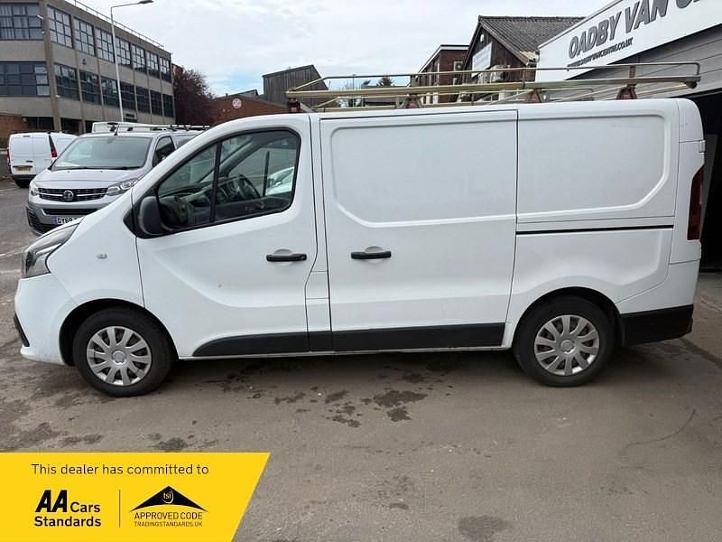 Używany Renault Trafic Business 2015 Biały Minivan