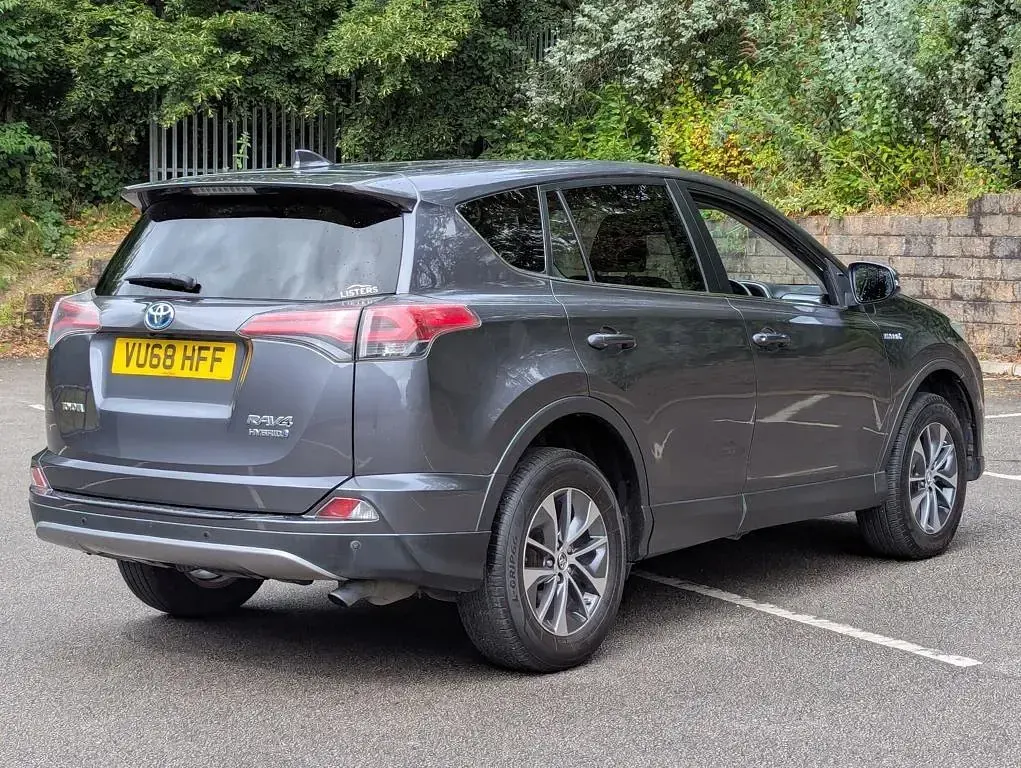 Used Toyota RAV4 Hybrid 2018 Grey SUV