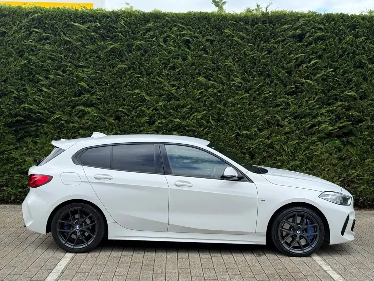 Usado BMW 118 M Sport 2021 Branco Citadino