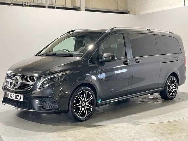 Used Mercedes V300 AMG line 237 HP (174 kW) 2023 Grey MPV