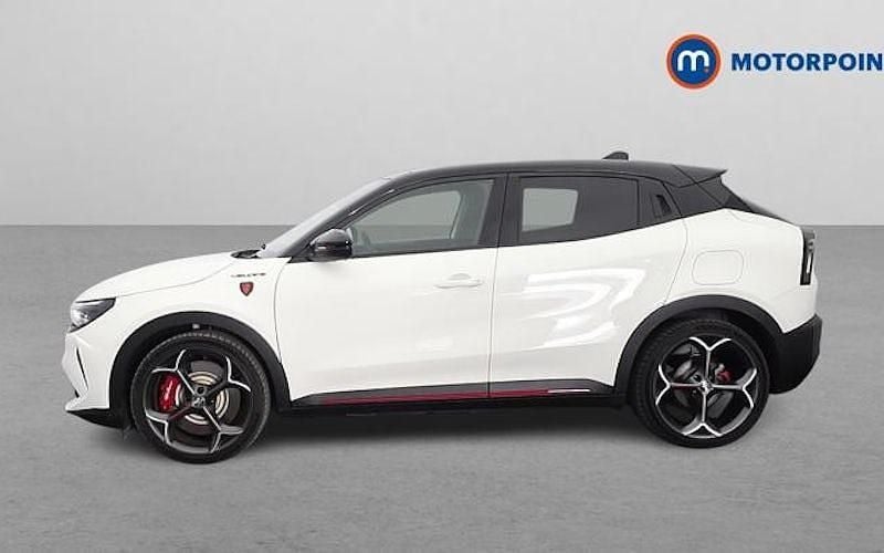 Used Alfa Romeo GT Junior Veloce 206 kW (281 HP) 2024 Hatchback