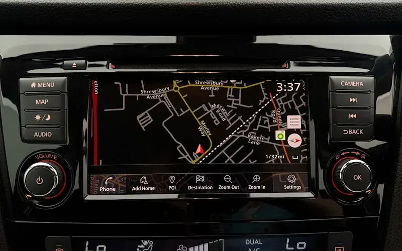 Used Nissan Qashqai Acenta Premium 160 HP (117 kW) 2020 Black SUV
