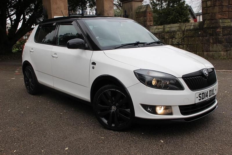 Used Skoda Fabia Monte Carlo 2014 White Hatchback