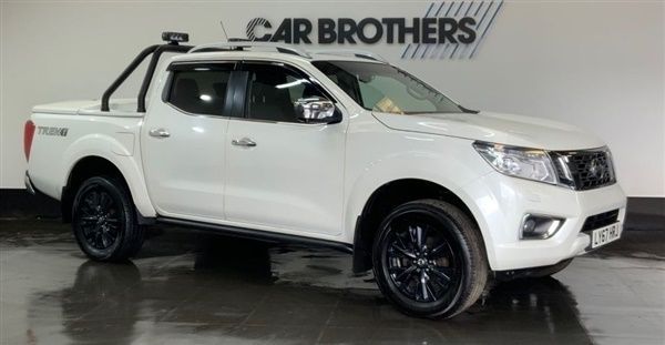 White Used 2018 Nissan Navara Pickup | £12,995 (Super price) - Image 1/1