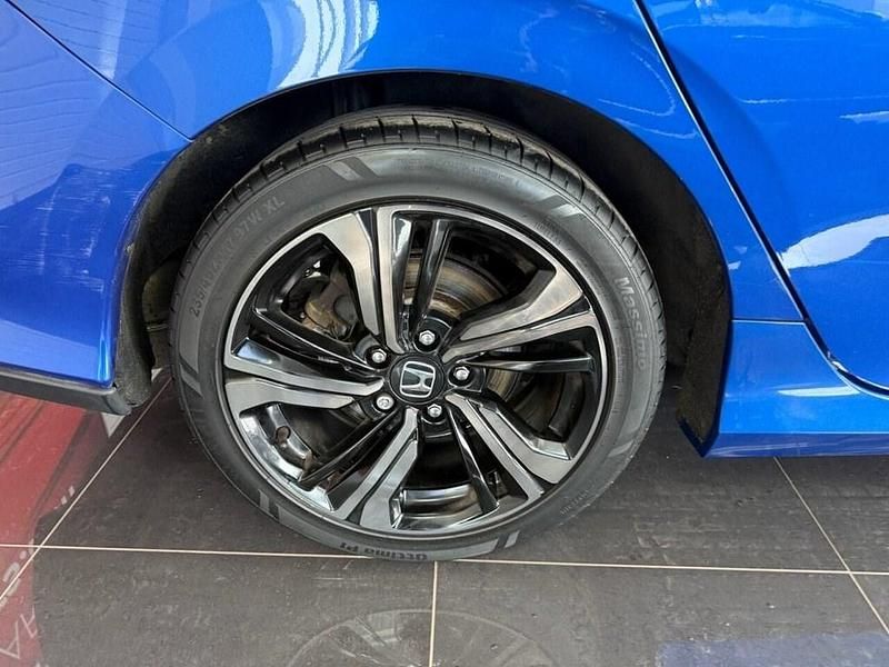 Used Honda Civic SR 126 HP (92 kW) 2018 Blue Hatchback