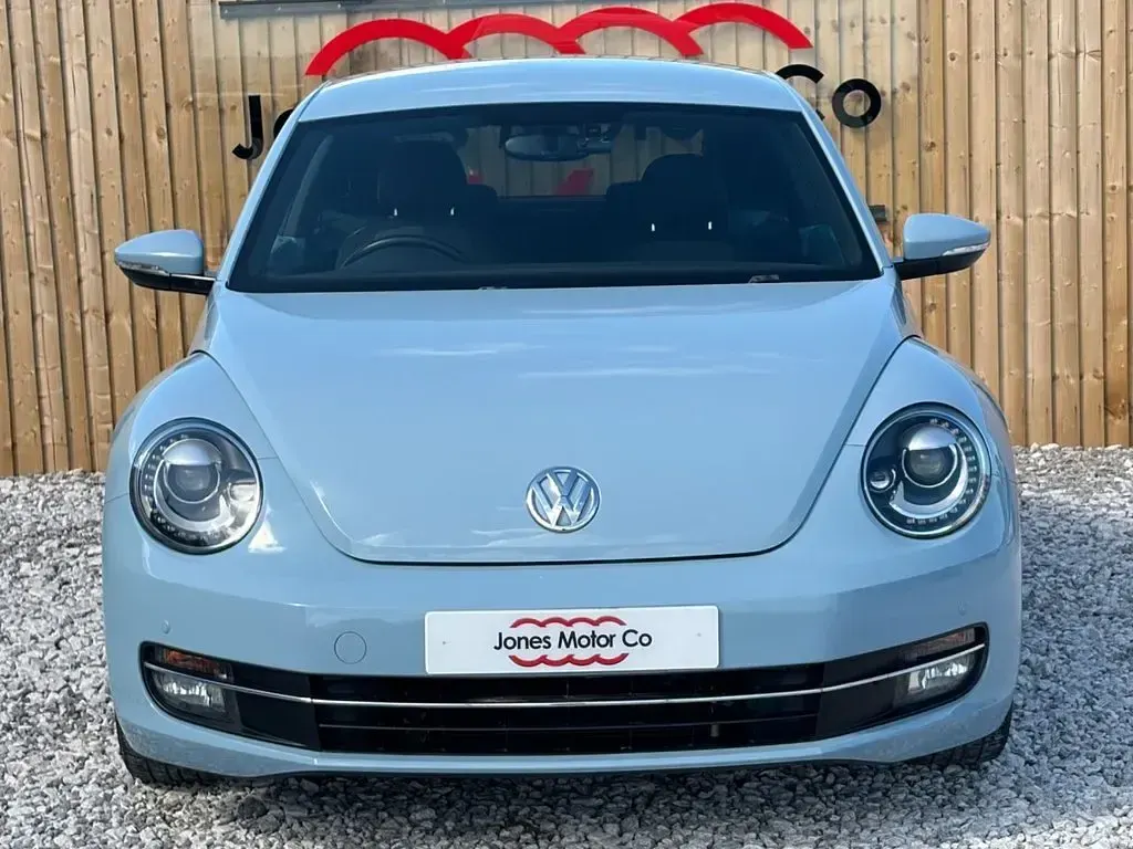 Used VW Beetle Design 105 HP (77 kW) 2013 Blue Hatchback