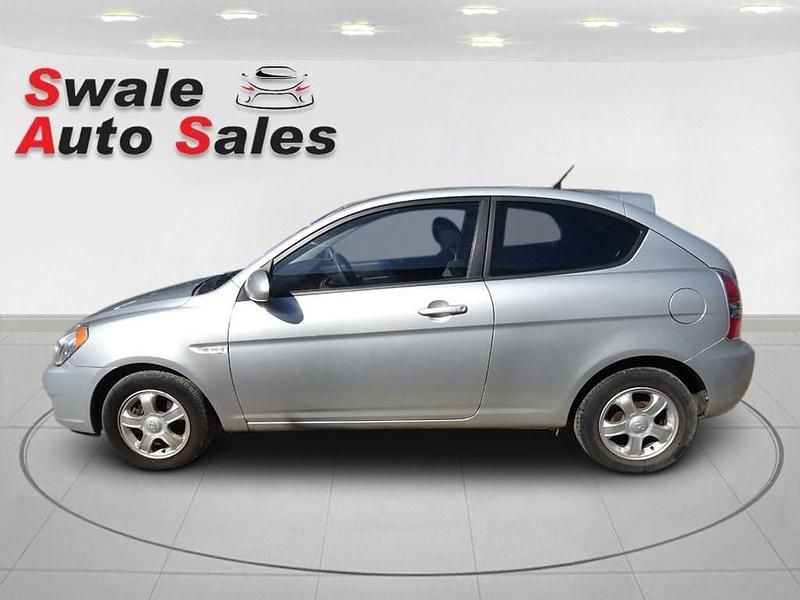 Used Hyundai Accent 2007 Silver Hatchback