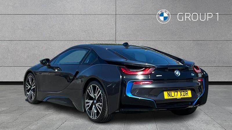 Used BMW i8 Performance 362 HP (266 kW) 2017 Grey Coupe