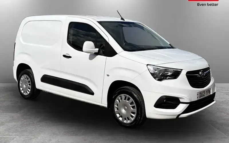 Used Vauxhall Combo Sportive 101 HP (74 kW) 2021 MPV