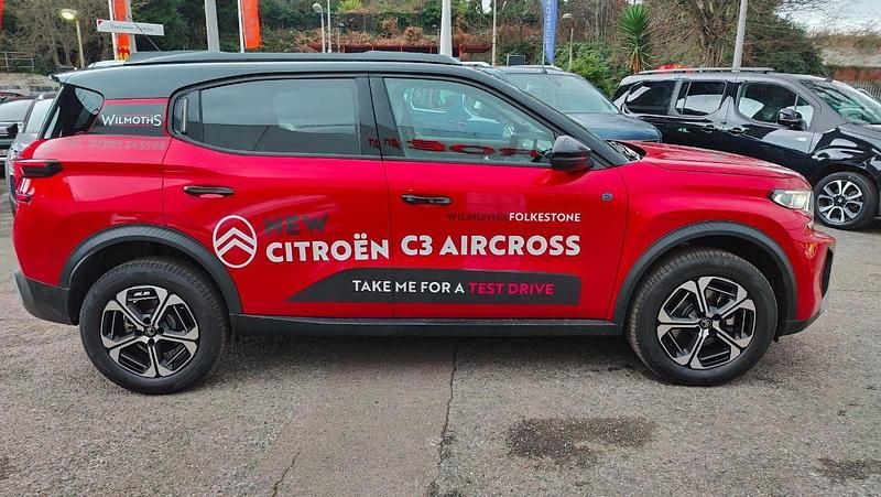 New Citroën e-C3 81 kW (111 HP) 2025 Red Hatchback