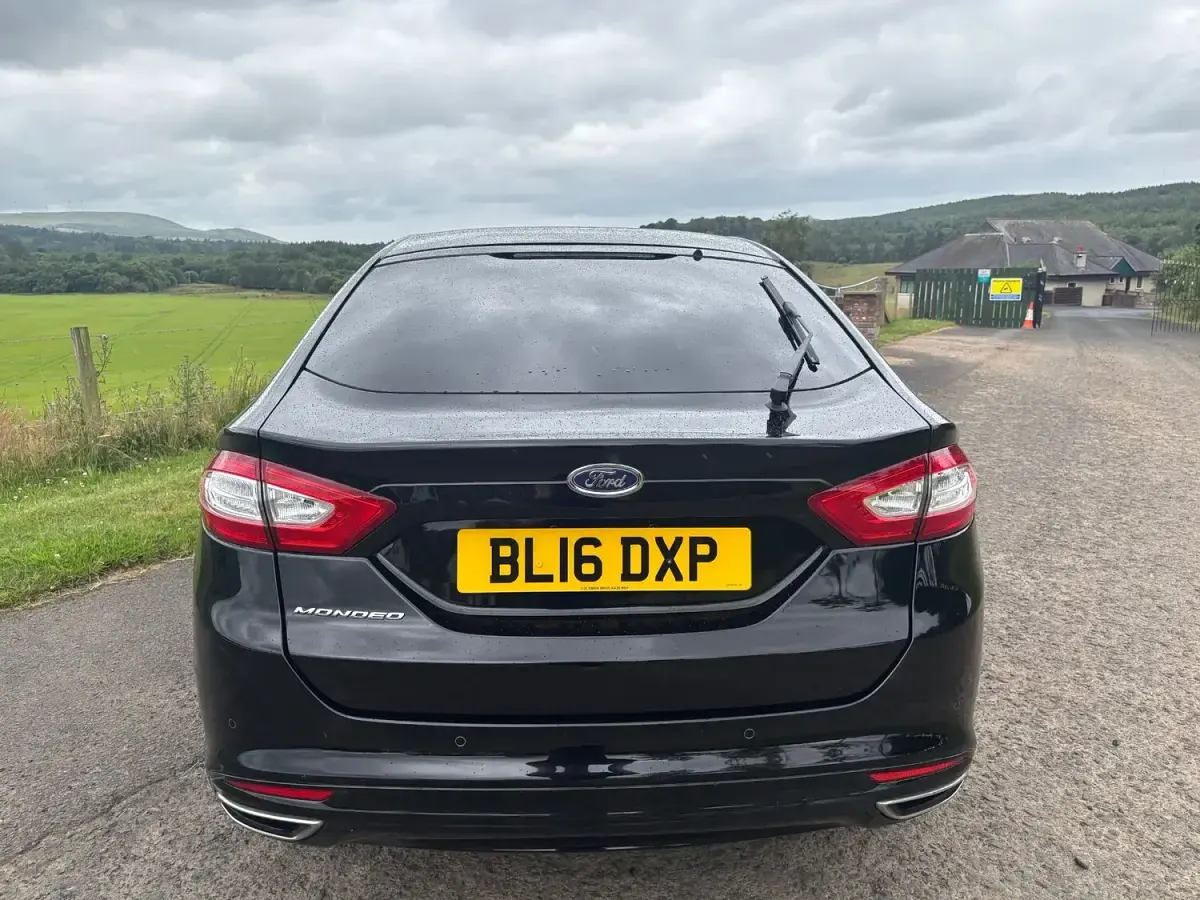 Used Ford Mondeo Titanium 2016 Black Hatchback