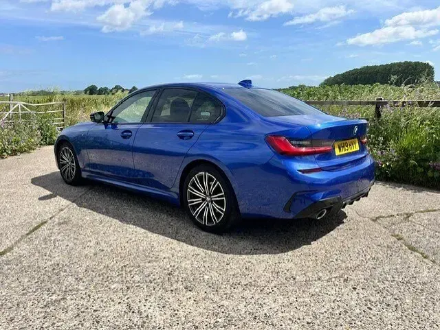 Used BMW 320 M Sport 2019 Blue Sedan