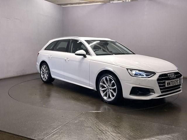 Used Audi A4 Sport 163 HP (119 kW) 2021 White Estate