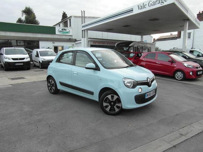Used Renault Twingo Play 70 HP (51 kW) 2015 Blue Hatchback