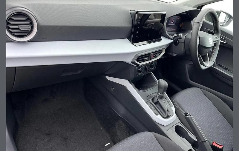 New Seat Arona SE Technology 113 HP (83 kW) 2026 Green SUV