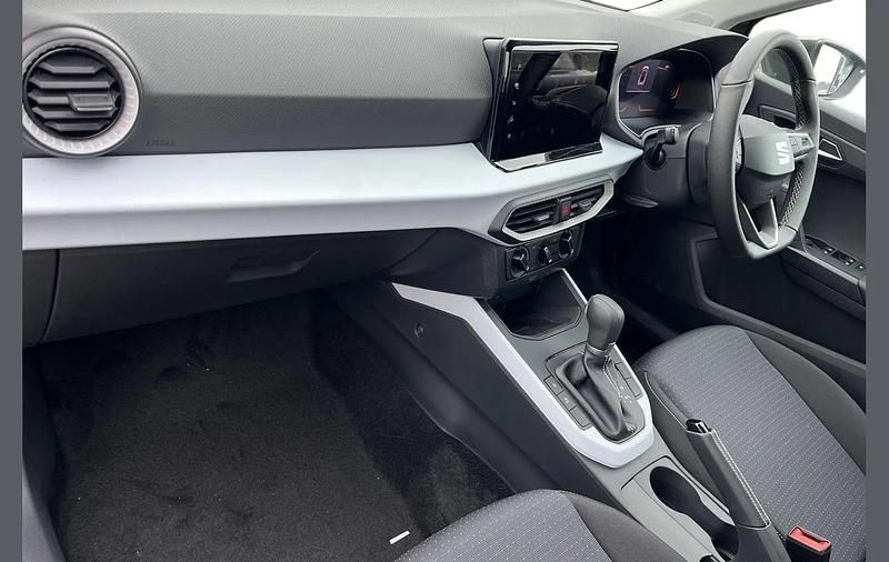 New Seat Arona SE Technology 115 HP (84 kW) 2026 Green SUV