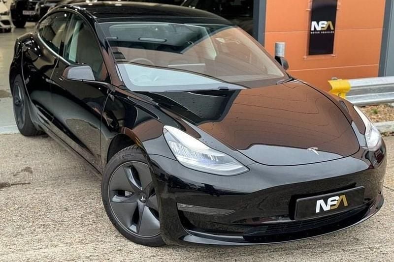 Black Used 2021 Tesla Model 3 Standard Range Plus Sedan | £13,895 (Fair price) - Image 1/1