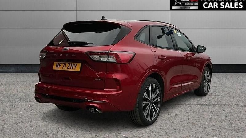 Used Ford Kuga ST-Line X 225 HP (165 kW) 2021 Red SUV