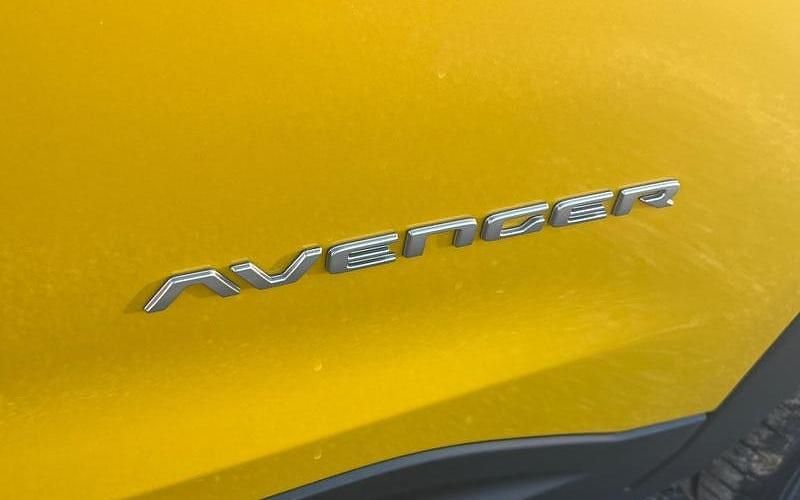 Used Jeep Avenger Altitude 114 kW (156 HP) 2024 SUV