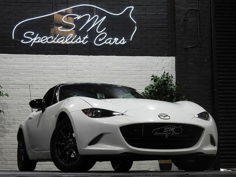 White Used 2016 Mazda MX5 Inclusive Cabriolet | £11,490 (Fair price) - Image 1/4